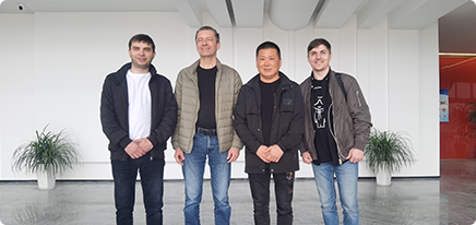 Kunden aus dem Iran und Südkorea kamen mit Reiskn?deln